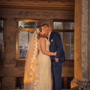 Meet your Posher, Victor